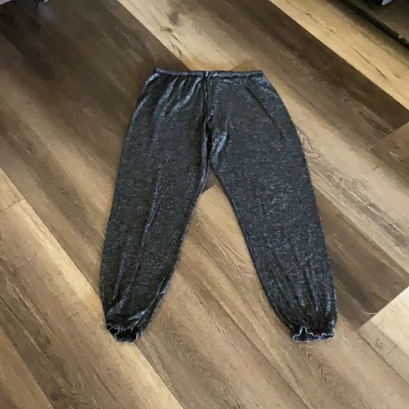 Pink Sleepwear pants 🌹 - Picture 3 of 8